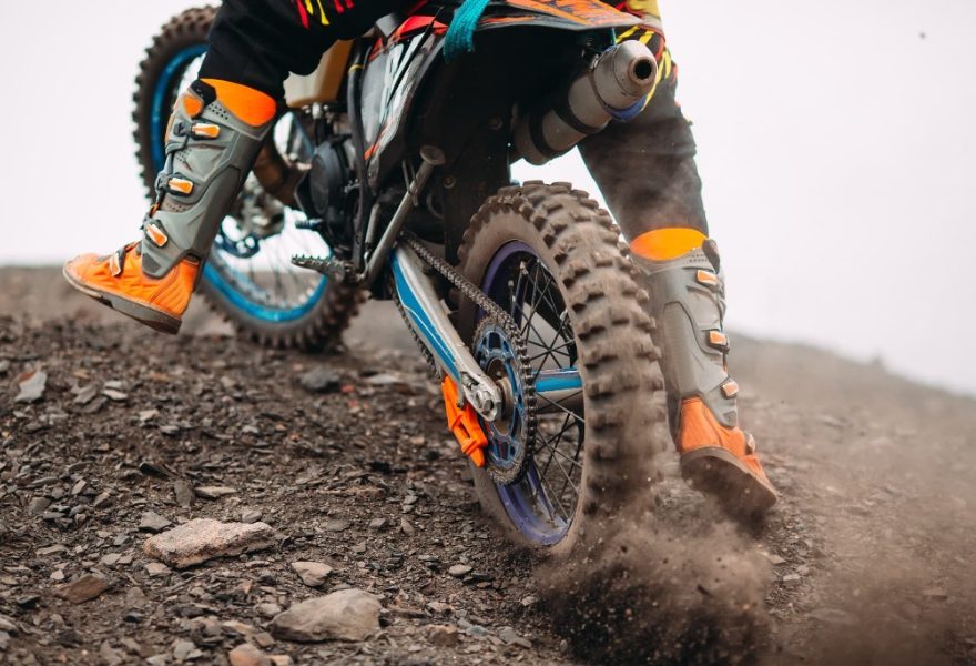 モトクロスバイクの後輪